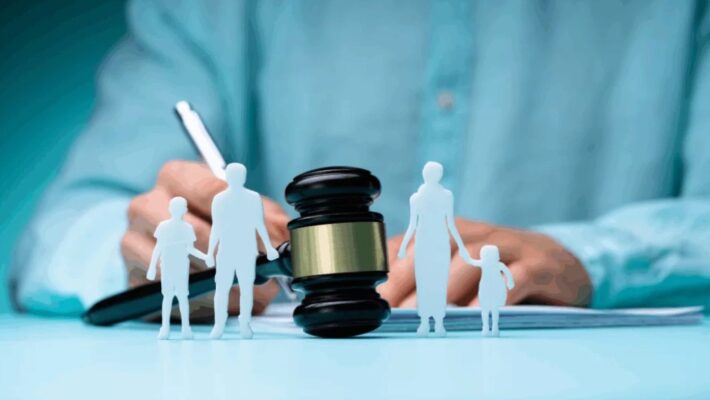 How Divorce Lawyers Support Clients Beyond the Courtroom